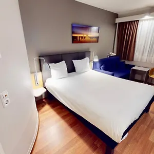 Hotel Ibis Airport, Colonia